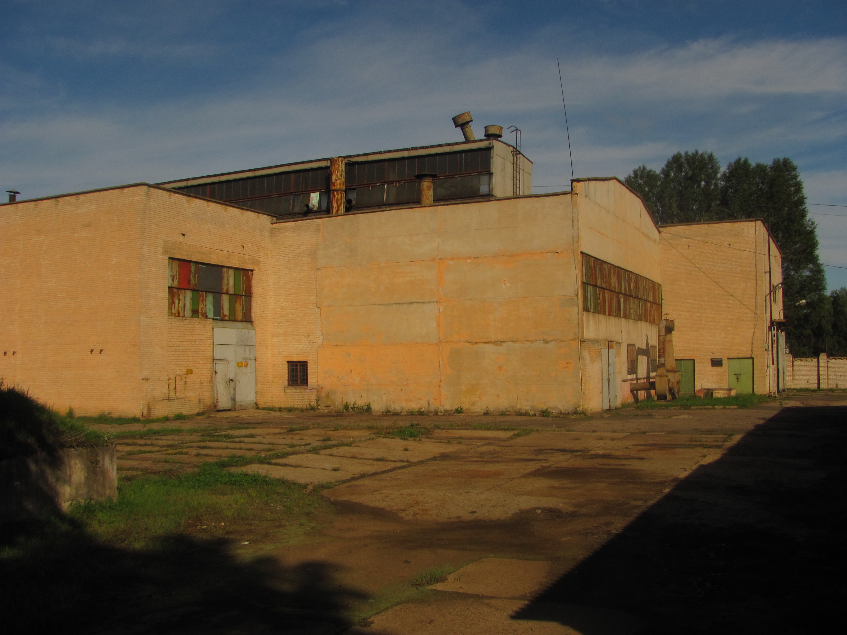 Building of auxiliary workshops_3
