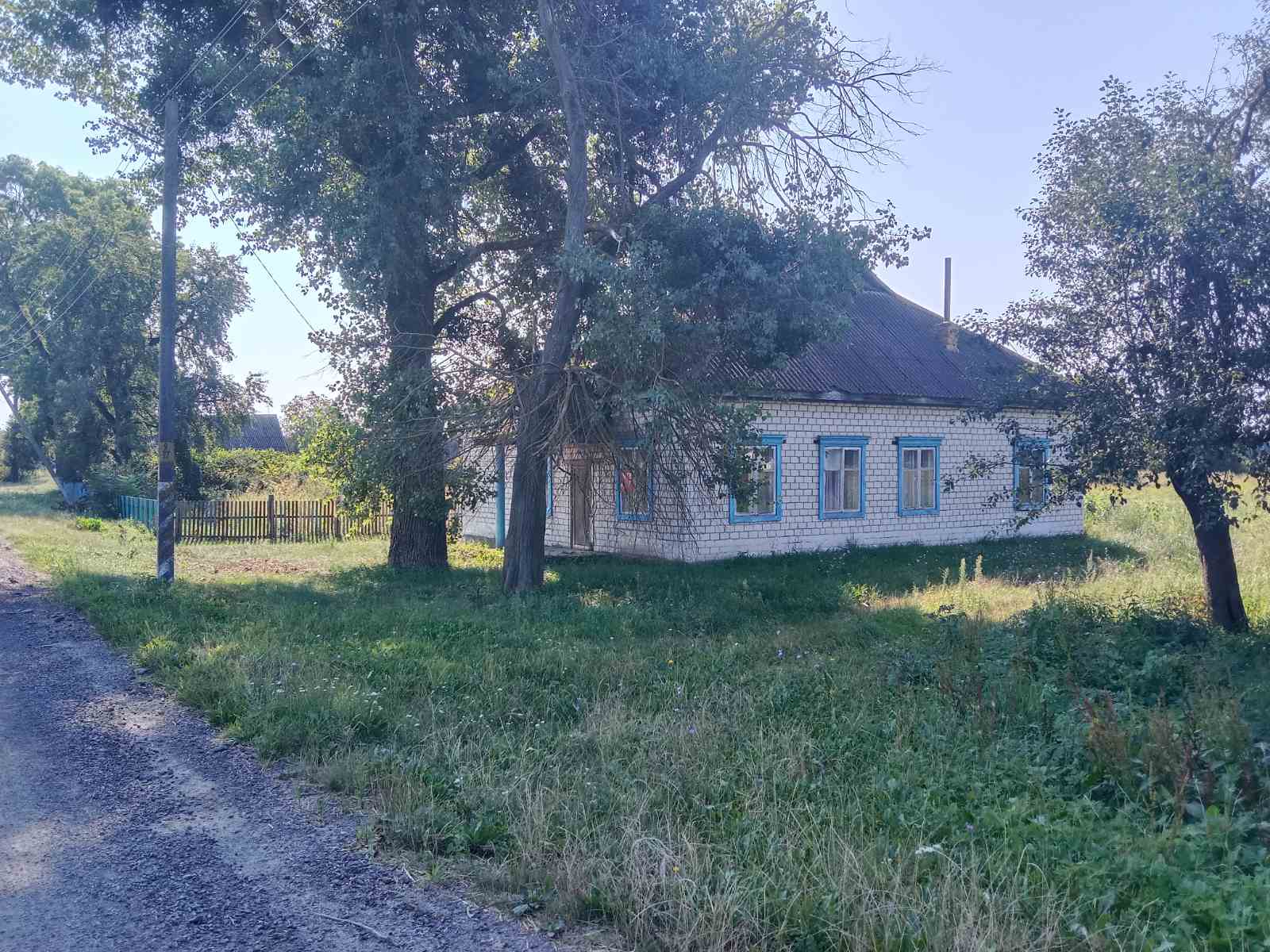 Здание клуба д. Бечи