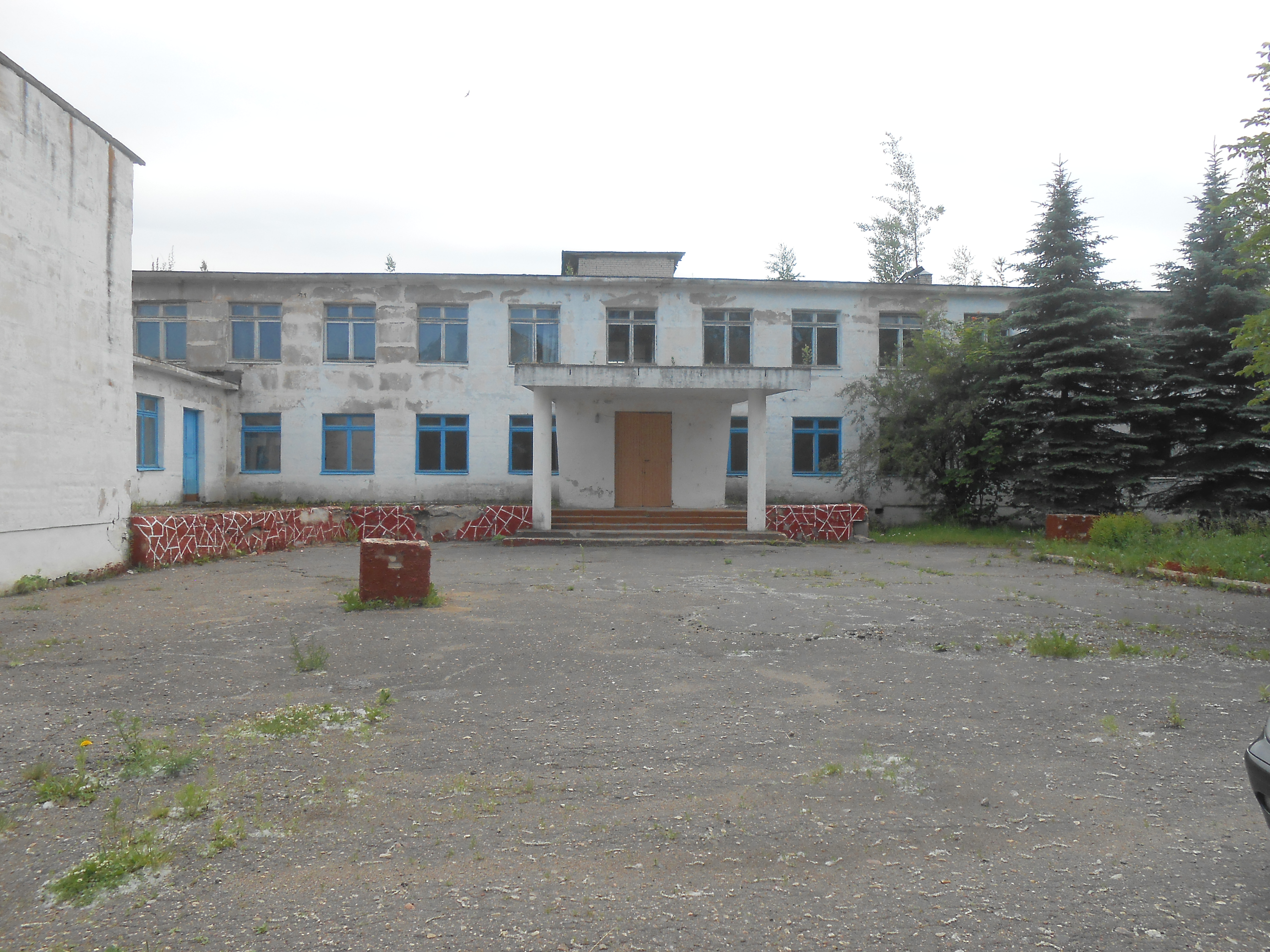 Здания школы в аг. Веркуды_1