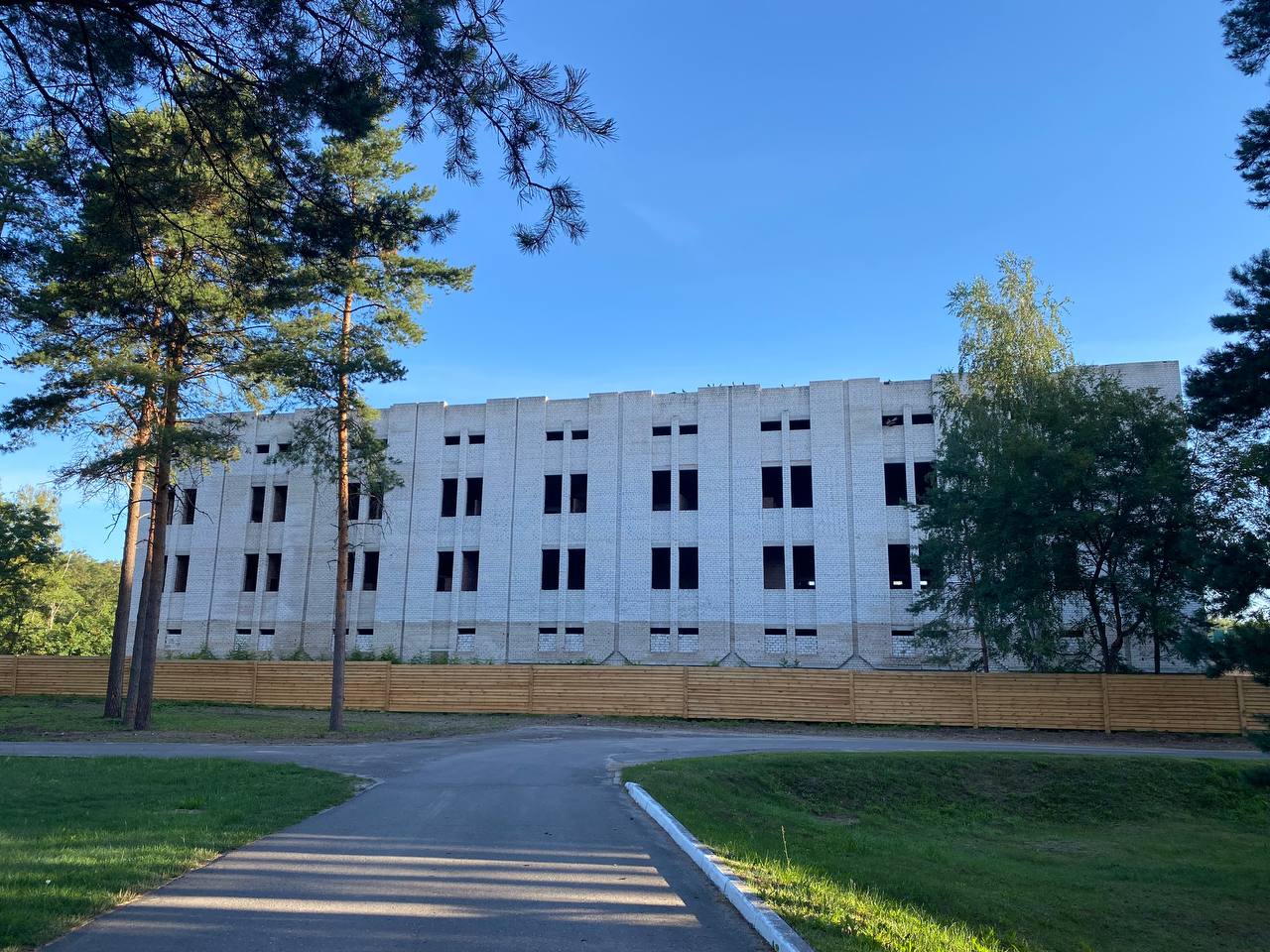 Construction of a medical center on the basis of OJSC "Brestagrozdravnitsa"