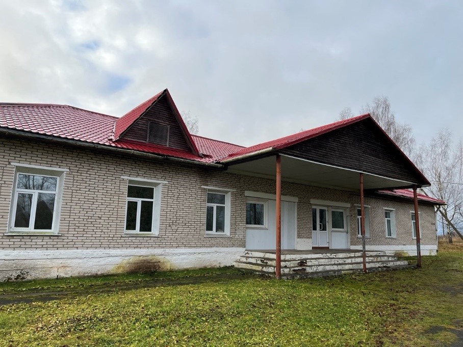 Комплекс капитальных строений бывшей Дворищанской базовой школы 