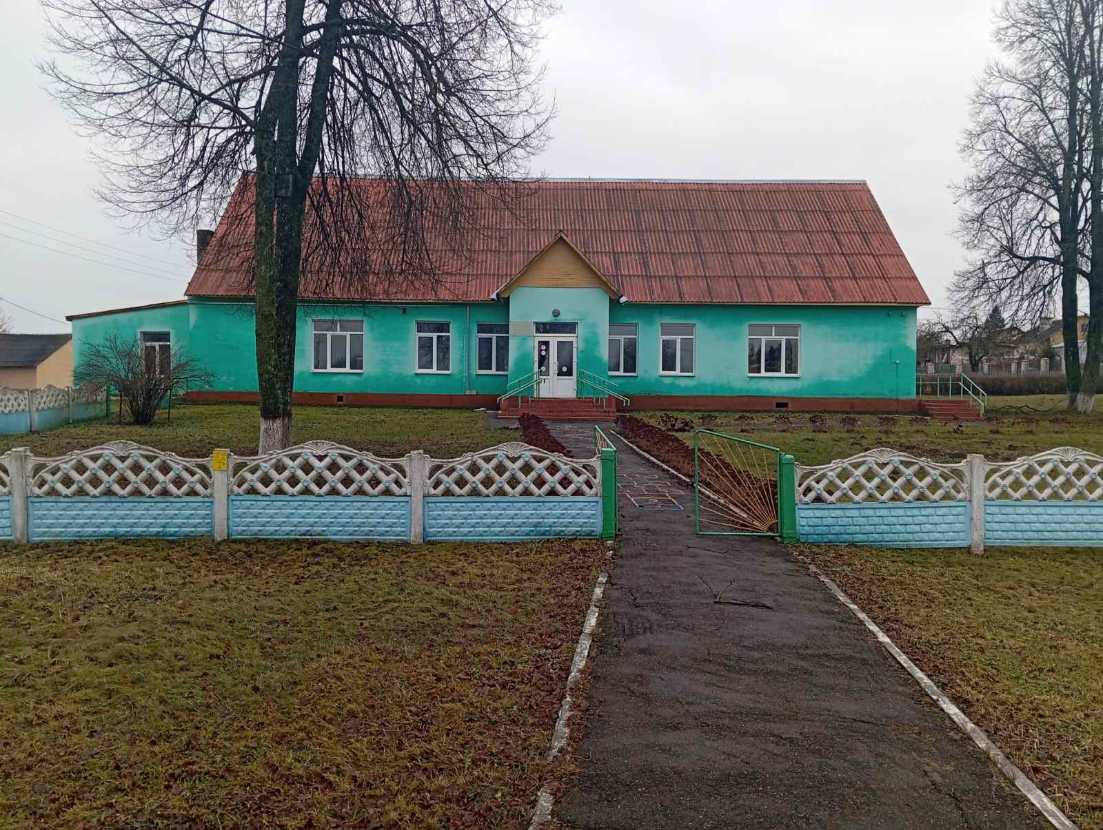 Здание детского сада, аг.Адаменки